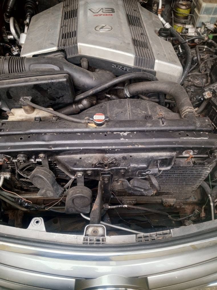 A picture of Lx570 07 upgraded 018
