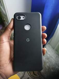 A picture of Google pixel 3a xl GB 64 ROM 4