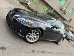 A picture of KINZZYAUTO S 08109018982 6 900 000... Refer and earn 3Months