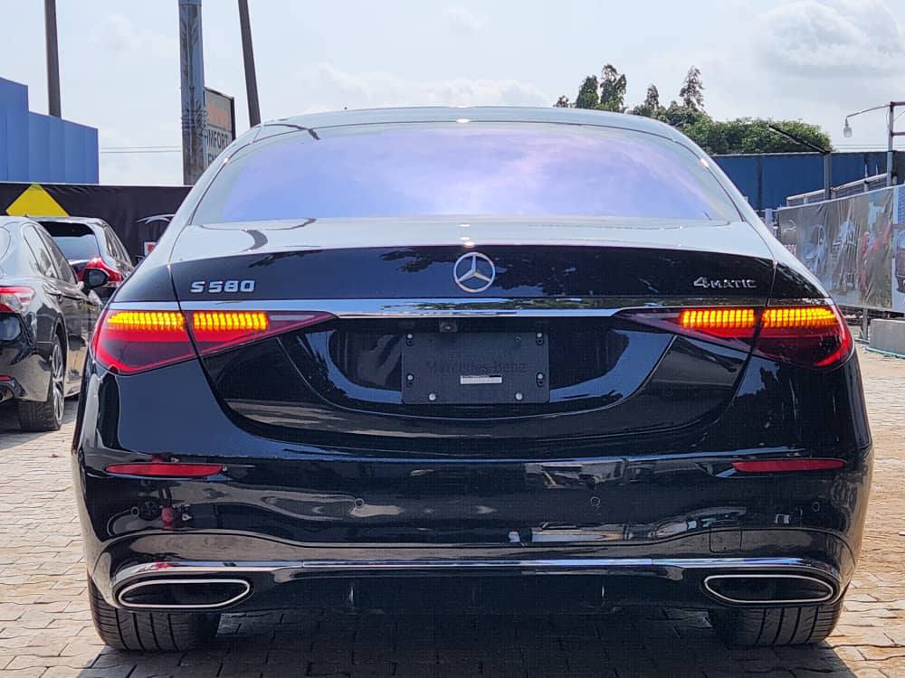 A picture of DIRECT TOKS MERCEDES BENZ 2021 S580 PRESIDENTIAL SPECS