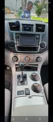 A picture of Direct Tokunbo Toyota Highlander 2013 Model Leather Interior 4 Plug