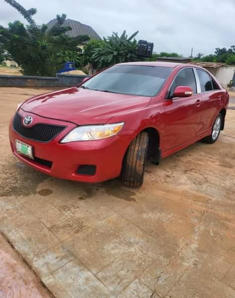 A picture of Neatly used 2008 Toyota Camry spider sports V4 engine Buy