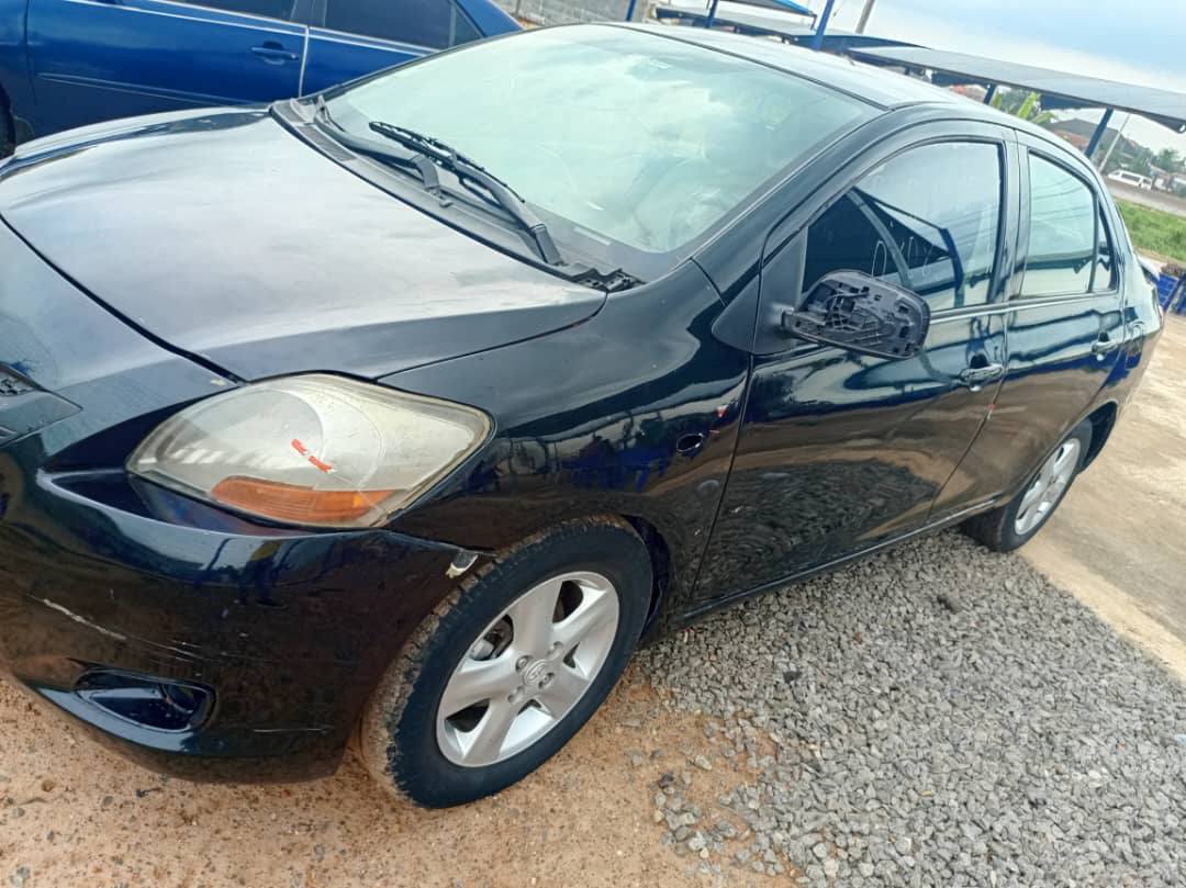 A picture of Clean Yaris everything working perfectly 07037870563 Eng100 Gear100 AC Body