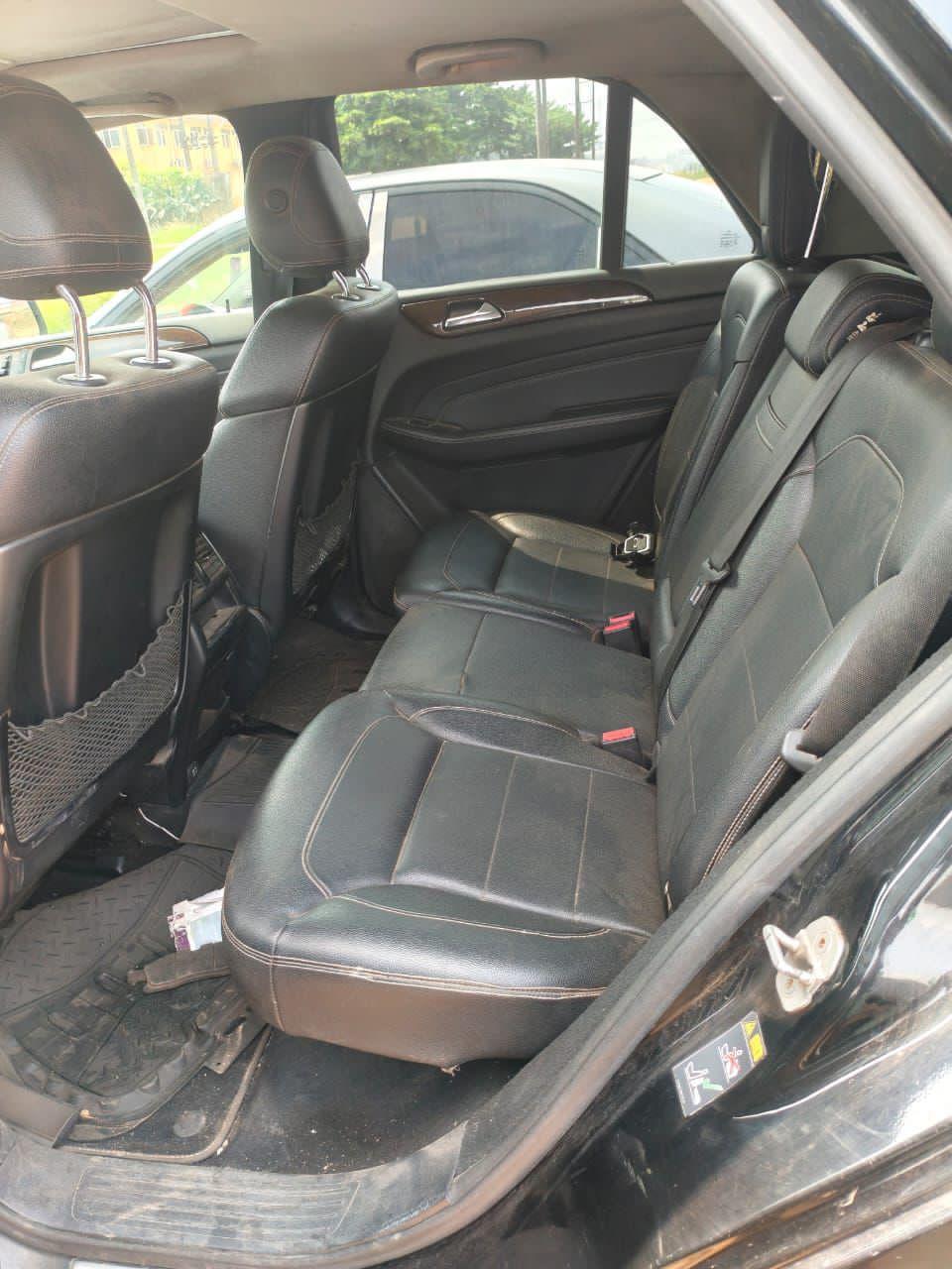 A picture of Ml 350 015 Model