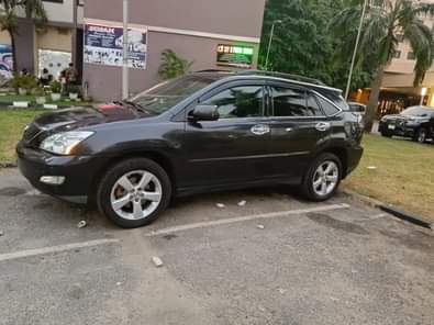 A picture of Clean 2008 RX350 Available Neatly used Sound engine Good gear