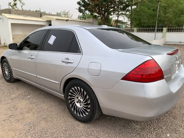 A picture of Honda Accord DC