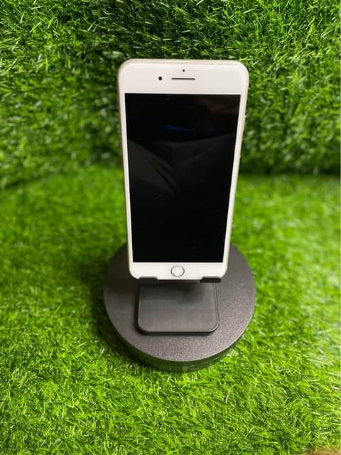 iPhone M.