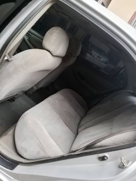 A picture of 04 Toyota Corolla