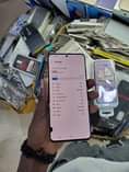 A picture of Samsung Galaxy S20 in good condition on sale at 500