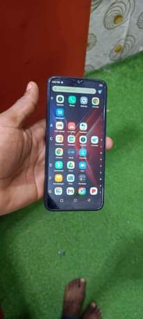 A picture of INFINIX HOT 10i 64gb
