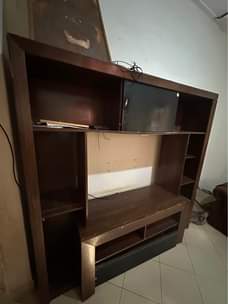 A picture of Sideboard