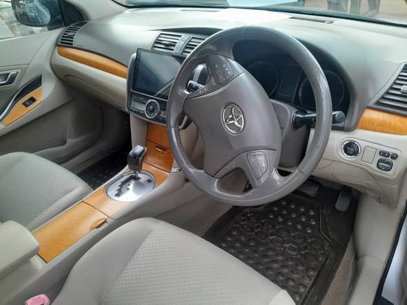 A picture of Toyota premo