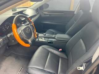 A picture of A Year Registered Lexus ES350 2015