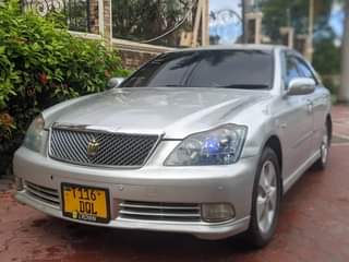A picture of TOYOTA CROWN ATHLETE NAIUZA MIL 10 8 0743435416