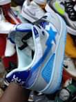 A picture of OG 255757020761 WhatsApp Size 40 45