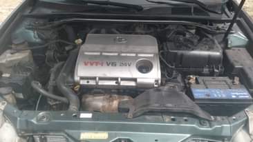 A picture of 2004 TOYOTA CAMRY