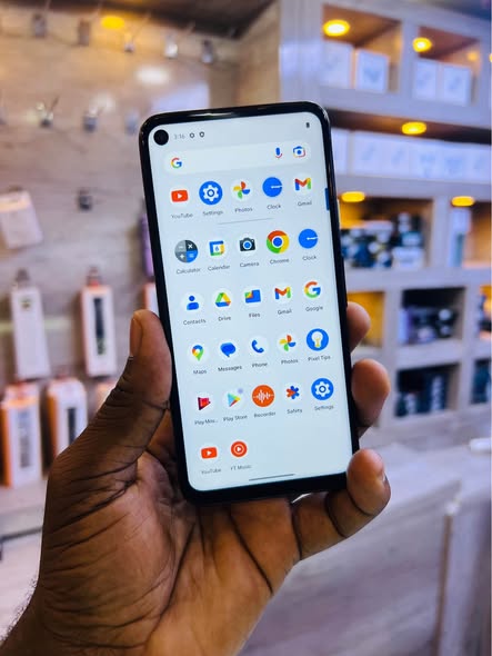 A picture of Google Pixel 4a Storage 128GB Price 185 000 K Koo