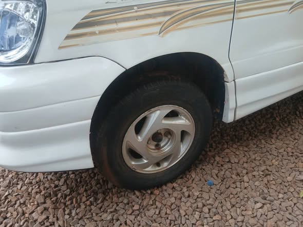 A picture of Toyota Noah