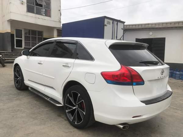 A picture of Toks Standard 2010 Toyota venza Good engine smooth Transmission AC
