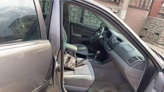 A picture of Foreign Used Toyota Camry 06 SE Edition