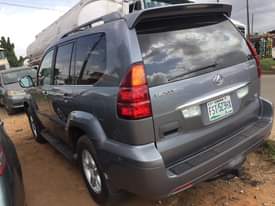 A picture of Sparkling clean 1 month used 2006 GX470 available 7 5m