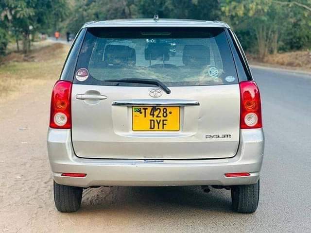 A picture of TOYOTA RAUMU