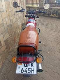 A picture of It s available 3 3m lol or wtsup 0704856235 documents