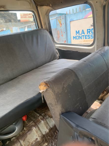 A picture of Mini bus Korope