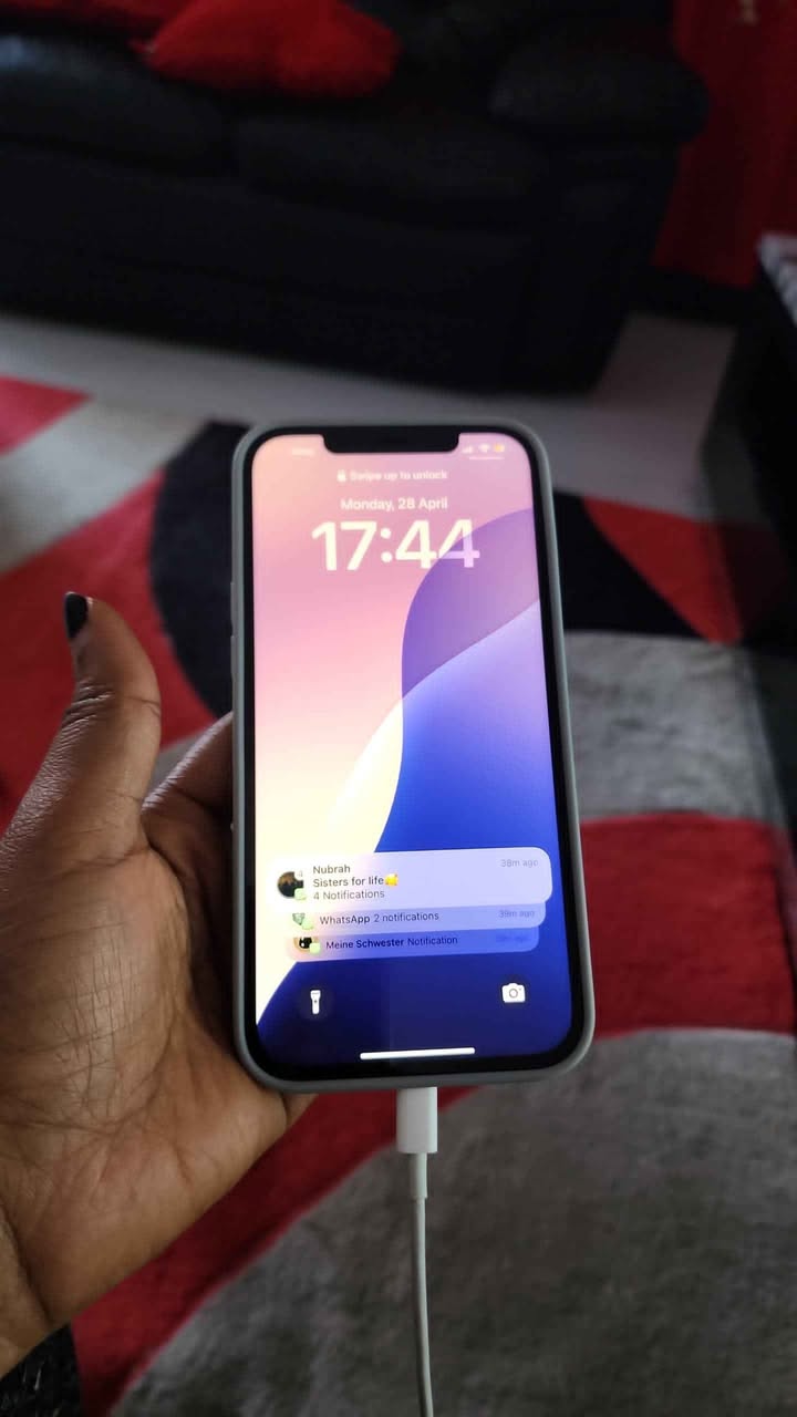 A picture of Iphone 12pro max