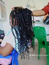 A picture of Knotless 25000 kila kitu