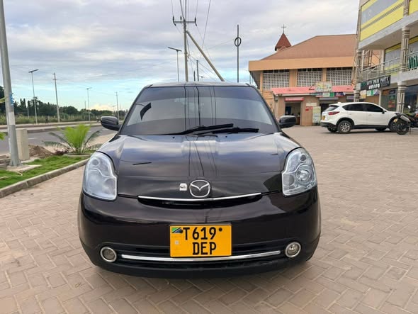 A picture of Mazda verisa