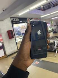 A picture of IPhone x