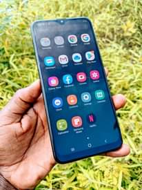 A picture of Samsung Galaxy a20 krek kdg gb32 ram3 net 4g