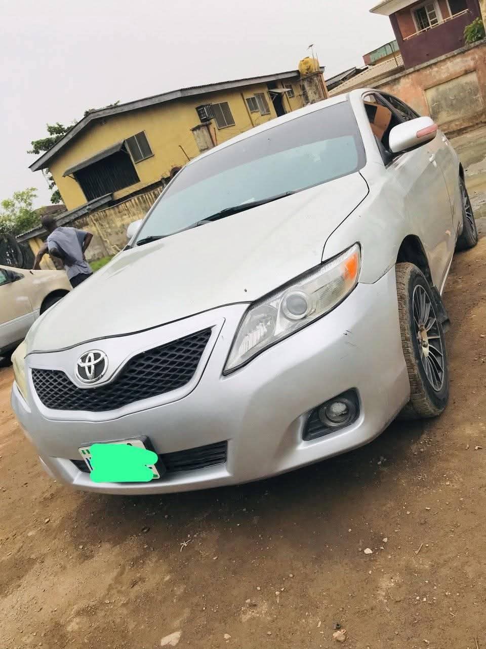 A picture of 2007 Toyota camry le