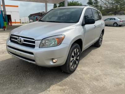 used toyota rav4