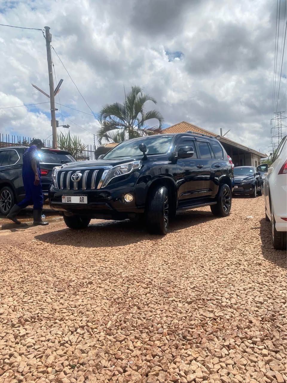 A picture of PRADO TX DIESEL 2017 MODEL