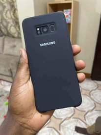 A picture of Samsung s8 plus