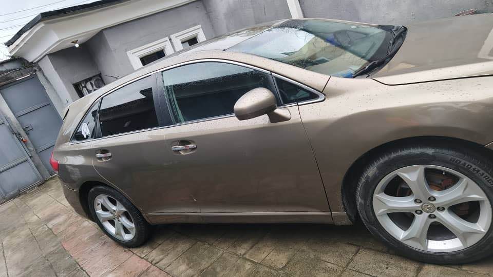 A picture of 2010 Toyota Venza