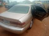 A picture of 2000 Toyota Camry