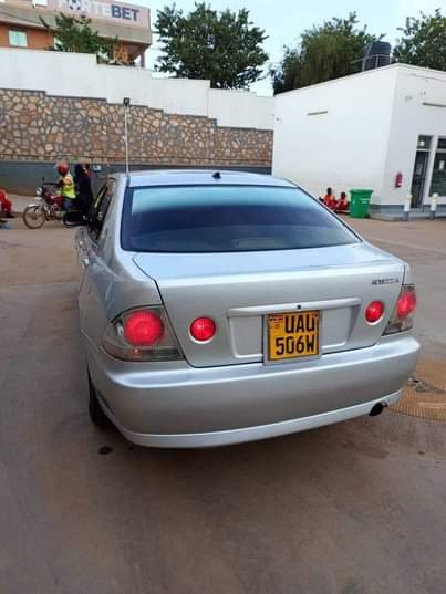 A picture of 2005 Toyota Altezza