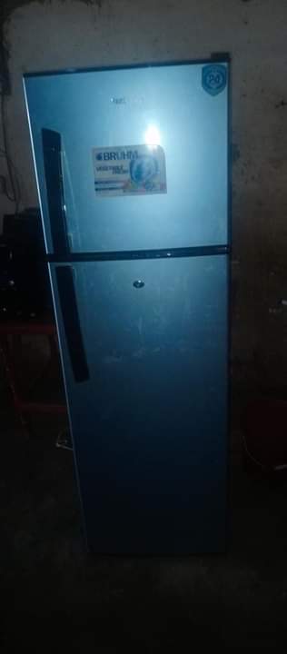 A picture of HILO FRIJI WADAU KALI SANA BEI ZA FEBRUARY HZOO BEI