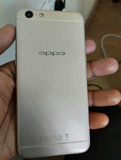 A picture of Oppo A57