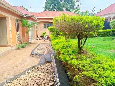 A picture of House for sale in bujjuko kireka kigoma for sale having