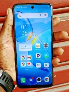 A picture of Infinix hot12 play