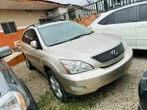 A picture of Sharp registered 2004 Lexus RX330 in superb working condition