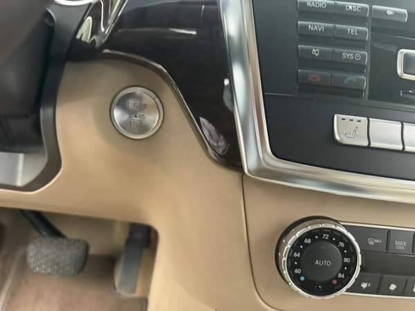 A picture of WOW 2013 5MONTHS REGISTERED BENZ ML350 2013 FULL OPTION FIRST