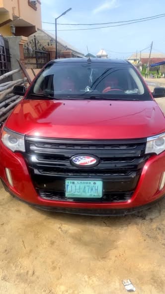 A picture of 013 Ford edge