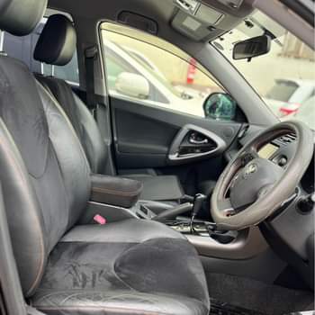 A picture of Toyota Vanguard 2010