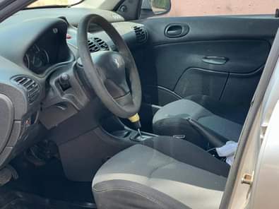 A picture of 206 automatic transmission with nothing 2 7 location kaduna 08131285885