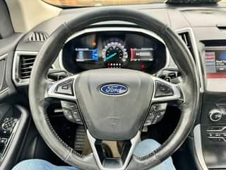 A picture of Toks2015 Ford Edge